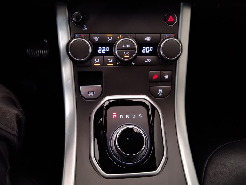 GuidiCar - LAND ROVER Range Rover Evoque 2019 Evoque 2.0 td4 SE 150cv 5p auto my19 Usato